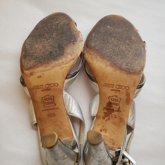 Jimmy choo  silver ankle strap sandals.  36 1/2. Flawed gem - Picture 8 of 10